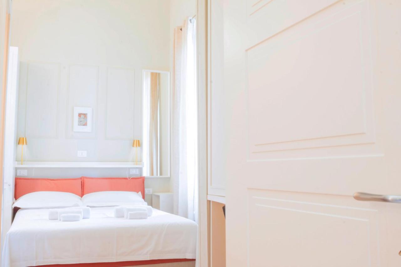 Alighieri Boutique Apartment フィレンツェ エクステリア 写真